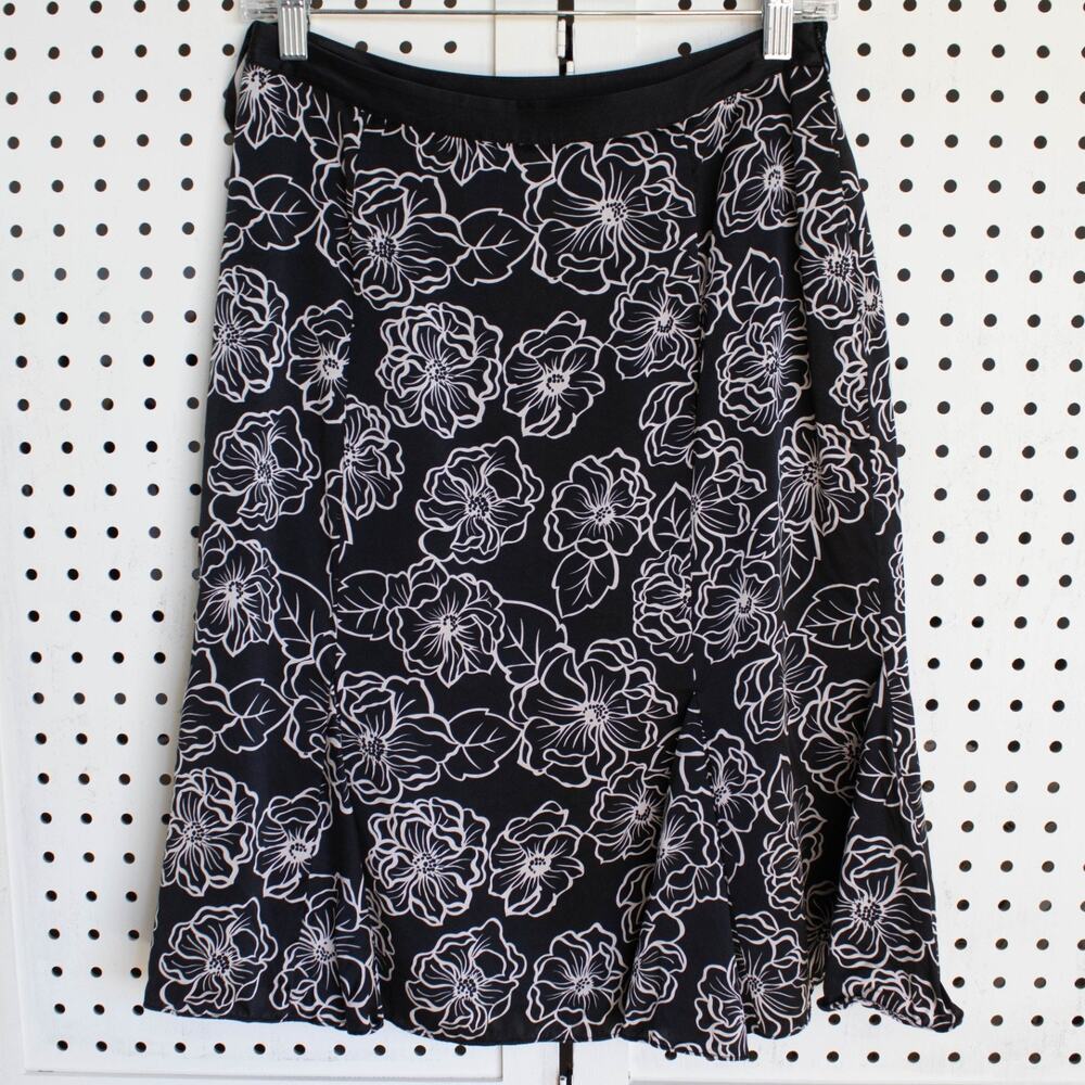 INC International Concepts Womens SIZE 6 Y2K Ruffle Black Floral 100% Silk Skirt